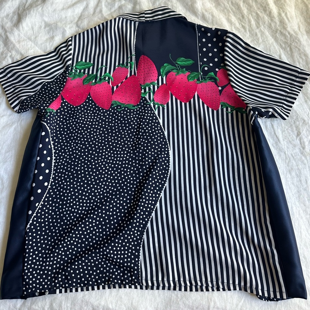 Vintage Wing Ming Strawberry Patchwork Button Shi… - image 8